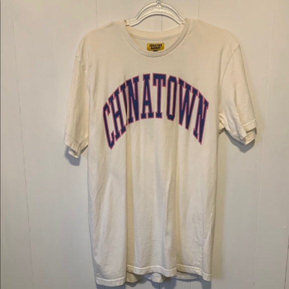 Men’s Chinatown Market Cream T-Shirt Size Large - Picture 1 of 5